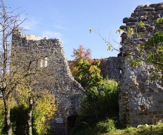 Teilansicht der Burg Badenweiler